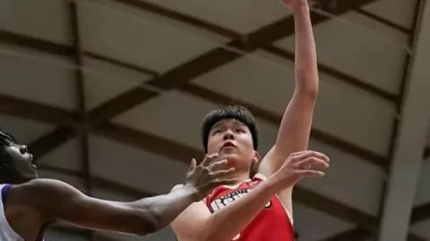 NBA赛场灰熊增员莫兰特赛季休战 大乐透专家质合分析期号推荐